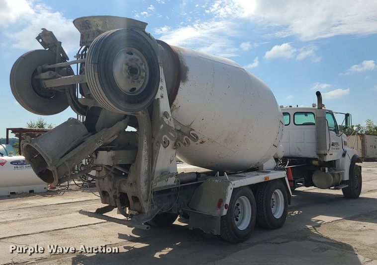 image for item DC6012 2005 Sterling L-Line  ready mix truck