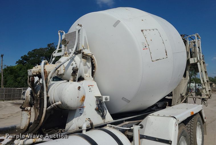 image for item DC6012 2005 Sterling L-Line  ready mix truck