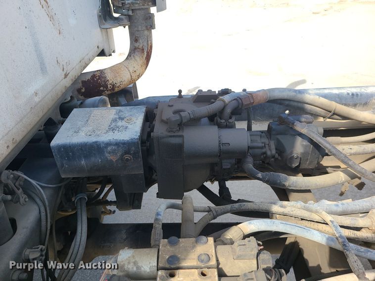 image for item DC6012 2005 Sterling L-Line  ready mix truck