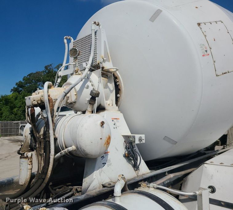 image for item DC6012 2005 Sterling L-Line  ready mix truck