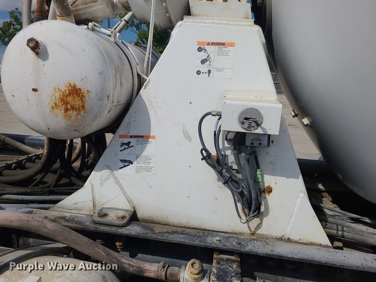 image for item DC6012 2005 Sterling L-Line  ready mix truck