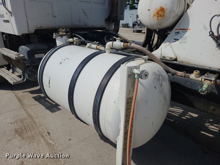 image for item DC6012 2005 Sterling L-Line  ready mix truck