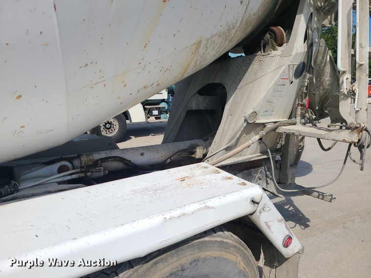 image for item DC6012 2005 Sterling L-Line  ready mix truck