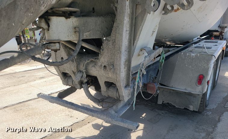 image for item DC6012 2005 Sterling L-Line  ready mix truck