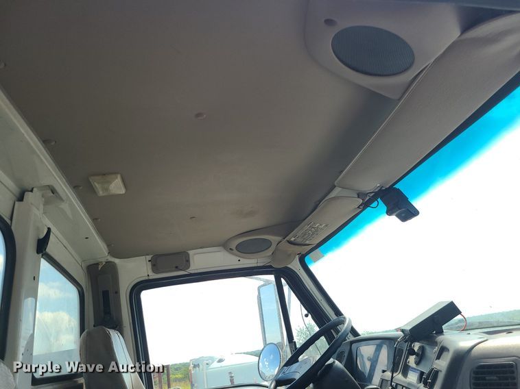 image for item DC6012 2005 Sterling L-Line  ready mix truck