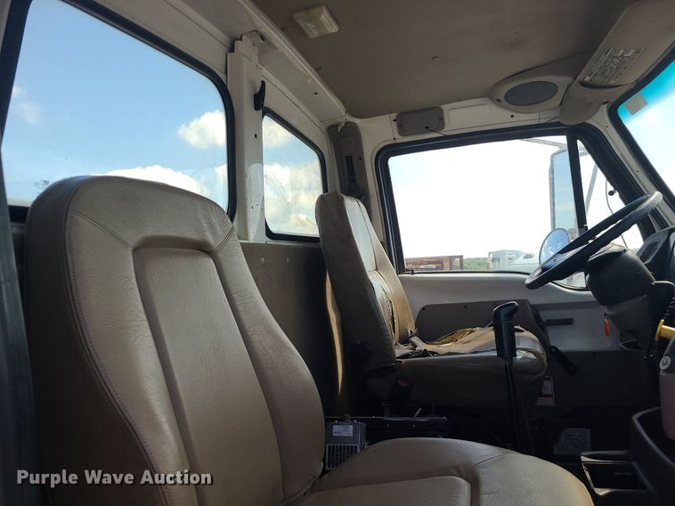 image for item DC6012 2005 Sterling L-Line  ready mix truck