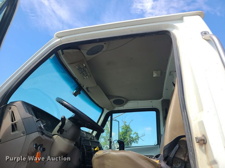 image for item DC6012 2005 Sterling L-Line  ready mix truck