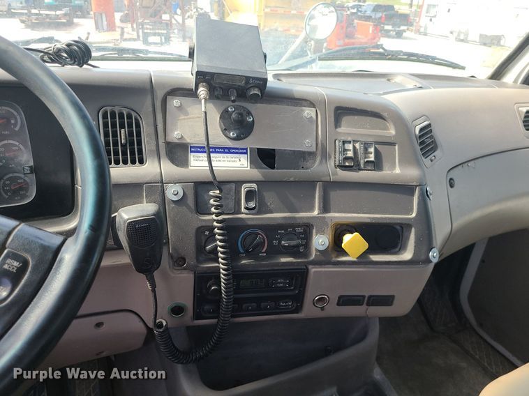 image for item DC6012 2005 Sterling L-Line  ready mix truck