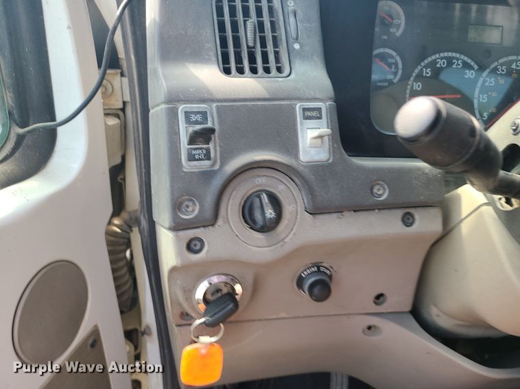 image for item DC6012 2005 Sterling L-Line  ready mix truck