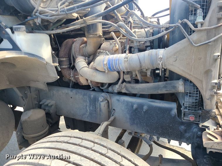 image for item DC6012 2005 Sterling L-Line  ready mix truck