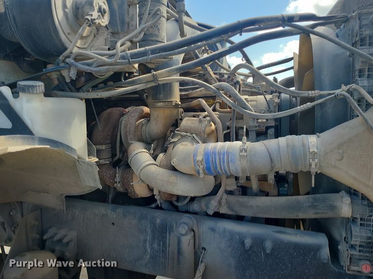 image for item DC6012 2005 Sterling L-Line  ready mix truck