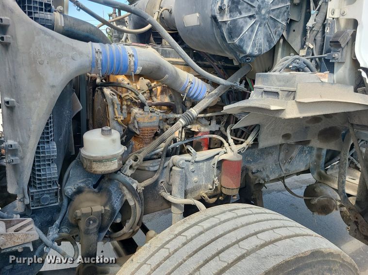 image for item DC6012 2005 Sterling L-Line  ready mix truck