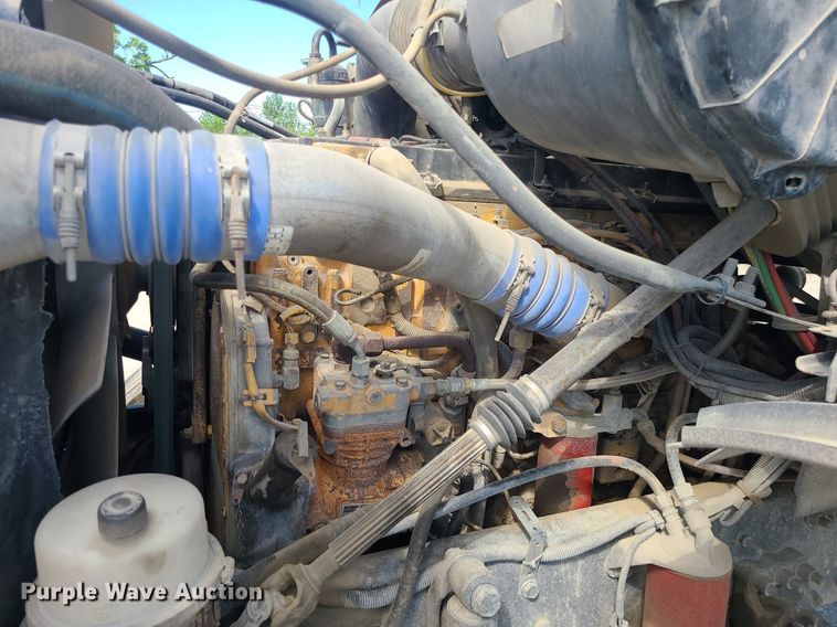 image for item DC6012 2005 Sterling L-Line  ready mix truck