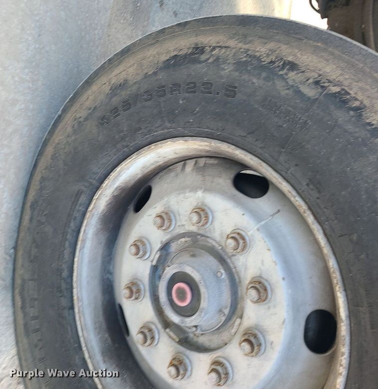 image for item DC6012 2005 Sterling L-Line  ready mix truck