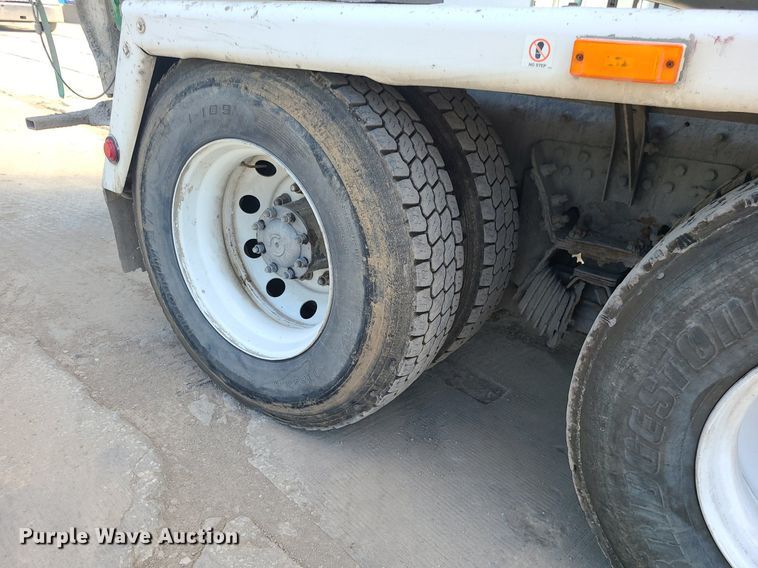 image for item DC6012 2005 Sterling L-Line  ready mix truck