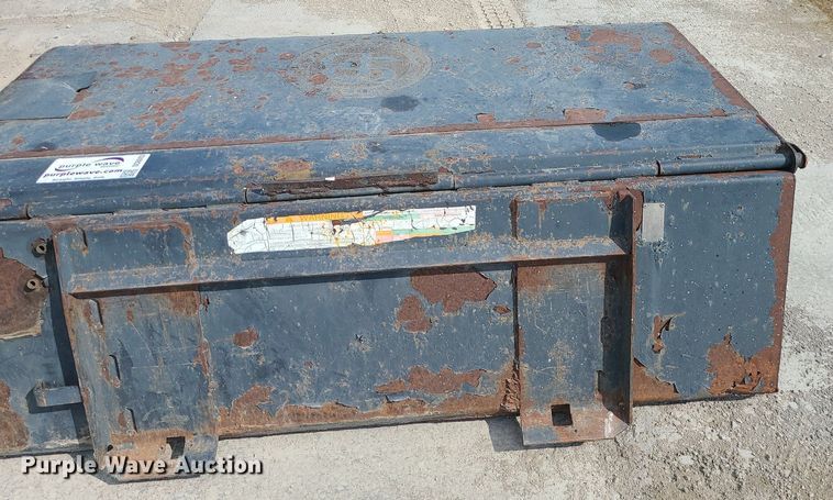 image for item DC6013 Bobcat  72"W skid steer sweeper