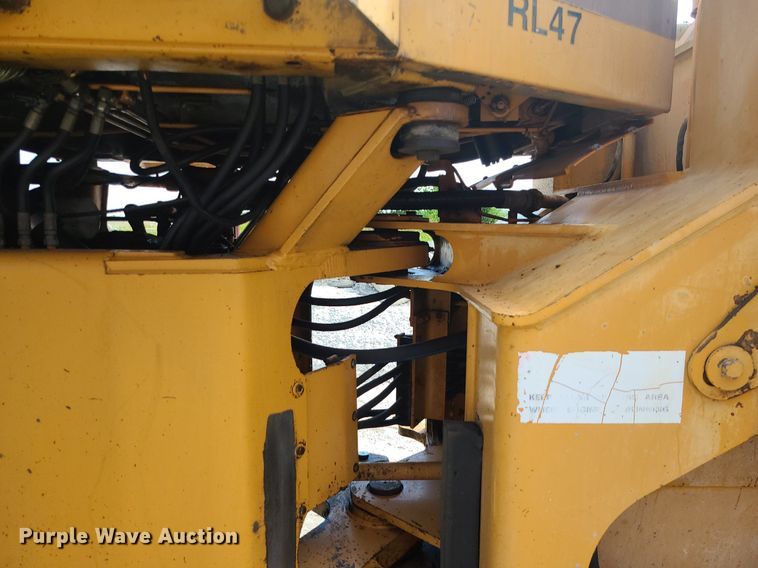 image for item DC6014 1995 Case 621B  wheel loader