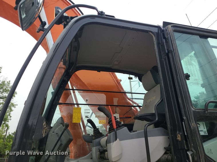 image for item DC6020 2018 Hitachi ZX350LC-6N  excavator