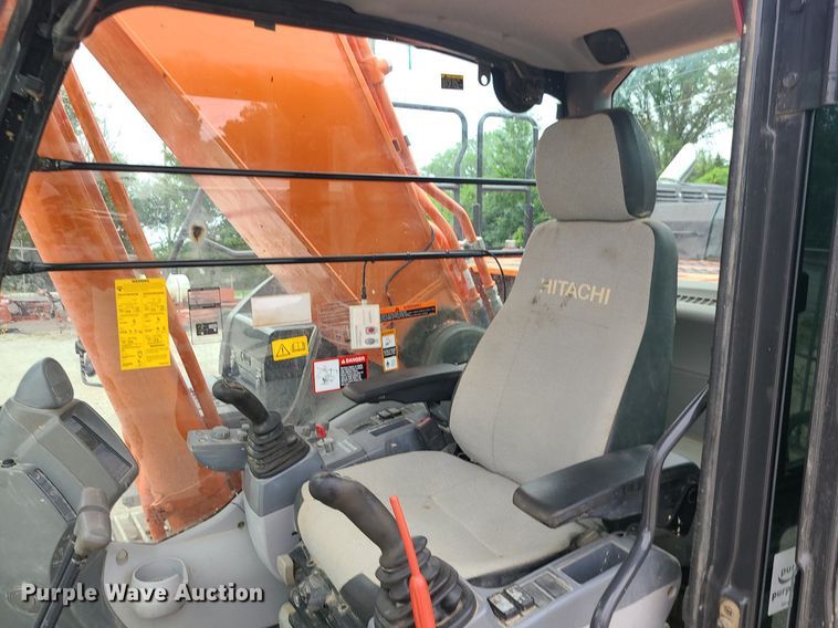 image for item DC6020 2018 Hitachi ZX350LC-6N  excavator