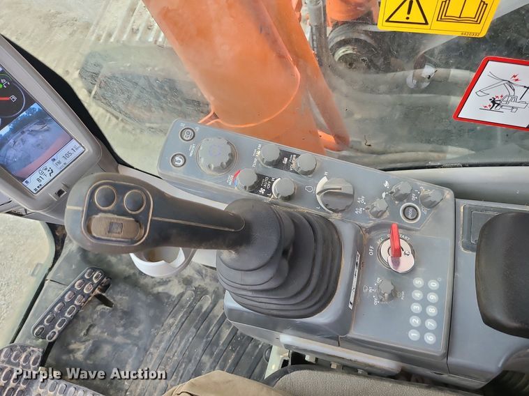 image for item DC6020 2018 Hitachi ZX350LC-6N  excavator