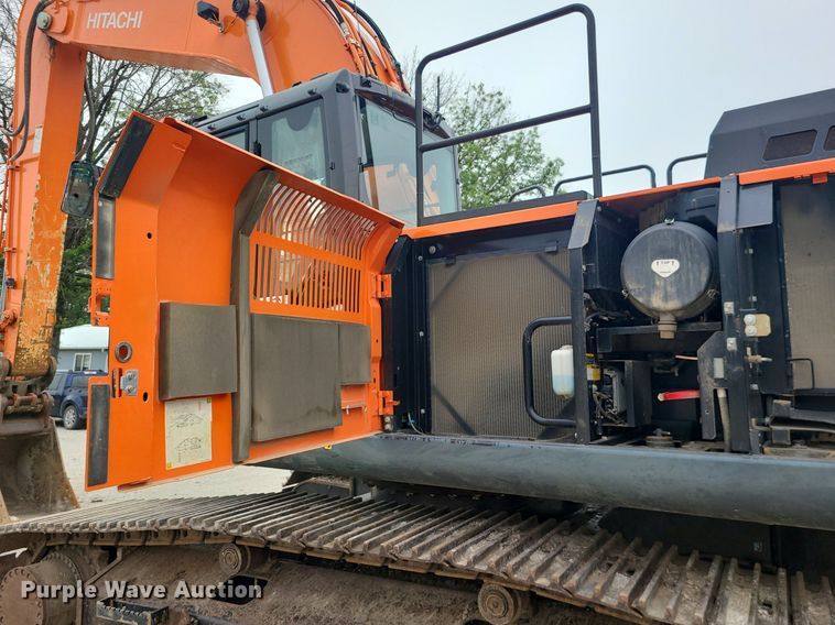 image for item DC6020 2018 Hitachi ZX350LC-6N  excavator