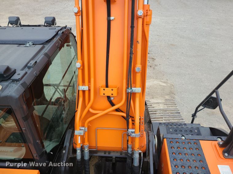 image for item DC6020 2018 Hitachi ZX350LC-6N  excavator