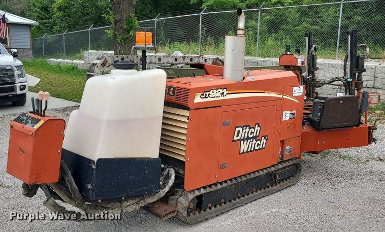 image for item DC6021 2005 Ditch Witch JT921  directional boring unit