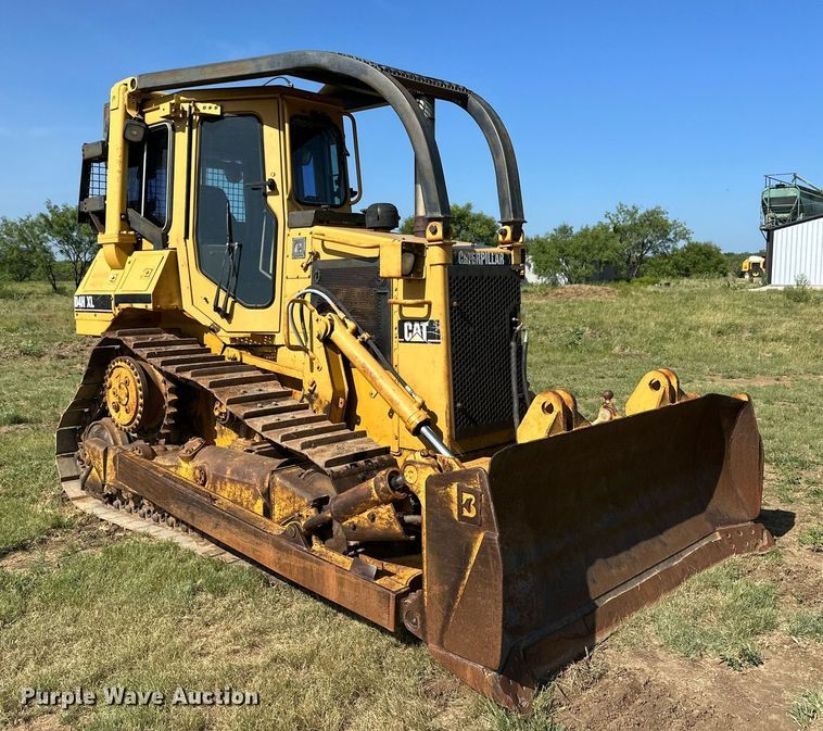 image for item DH8575 1995 Caterpillar D4XL  dozer