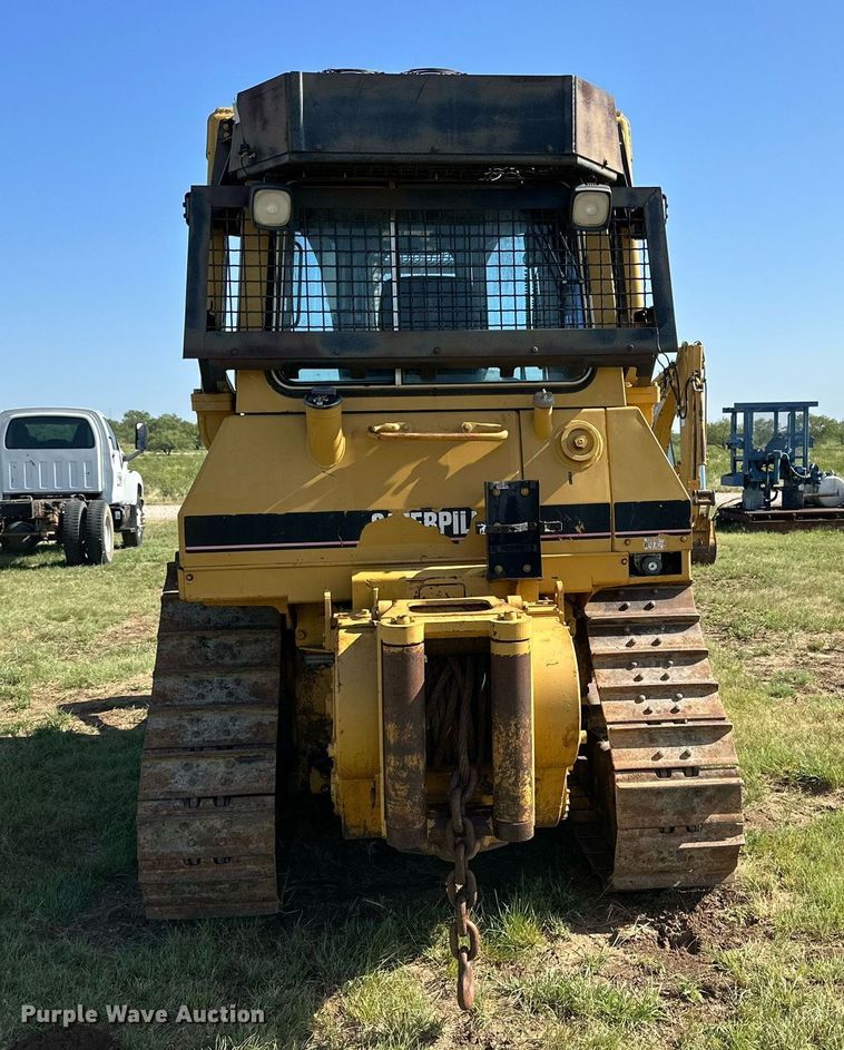 image for item DH8575 1995 Caterpillar D4XL  dozer