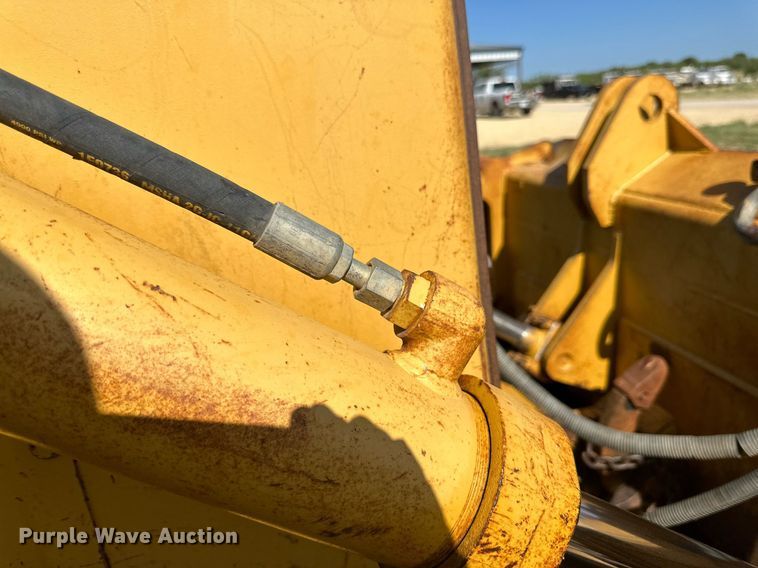 image for item DH8575 1995 Caterpillar D4XL  dozer