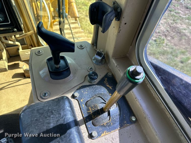 image for item DH8575 1995 Caterpillar D4XL  dozer