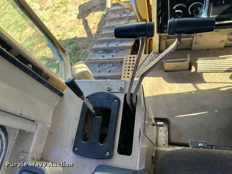 image for item DH8575 1995 Caterpillar D4XL  dozer