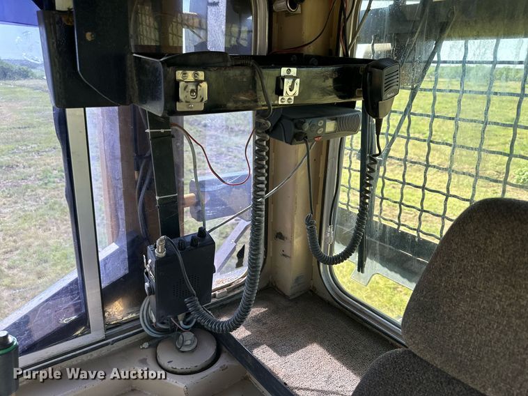 image for item DH8575 1995 Caterpillar D4XL  dozer