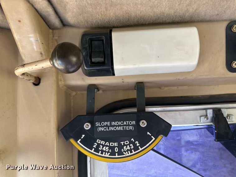 image for item DH8575 1995 Caterpillar D4XL  dozer