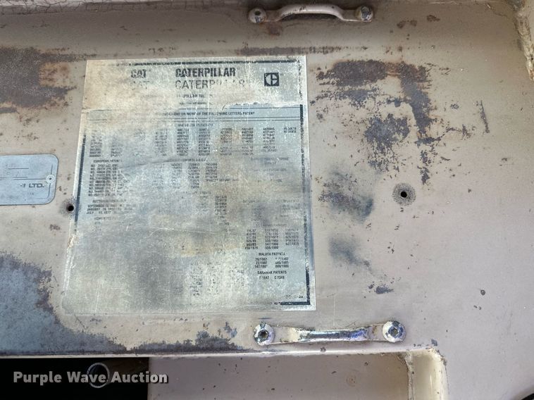 image for item DH8575 1995 Caterpillar D4XL  dozer