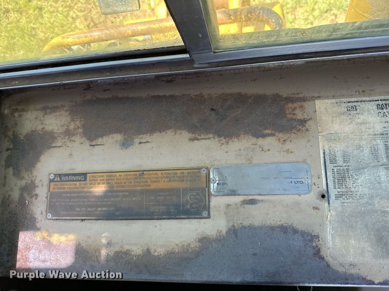 image for item DH8575 1995 Caterpillar D4XL  dozer