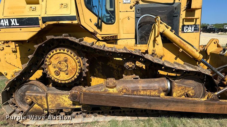image for item DH8575 1995 Caterpillar D4XL  dozer