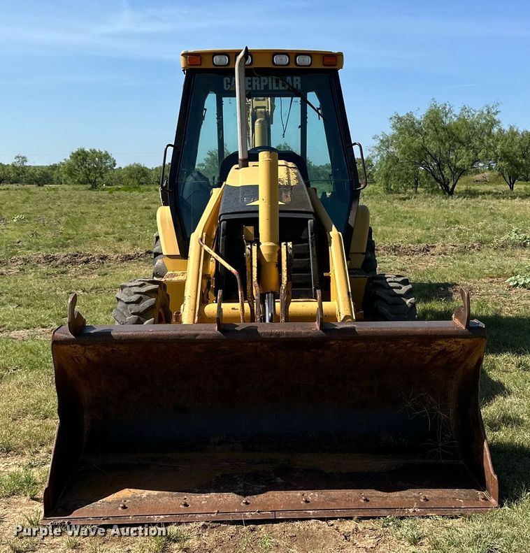 image for item DH8576 2002 Caterpillar 430D  backhoe