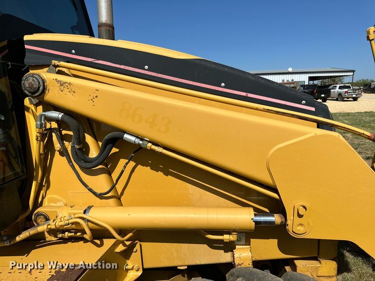 image for item DH8576 2002 Caterpillar 430D  backhoe