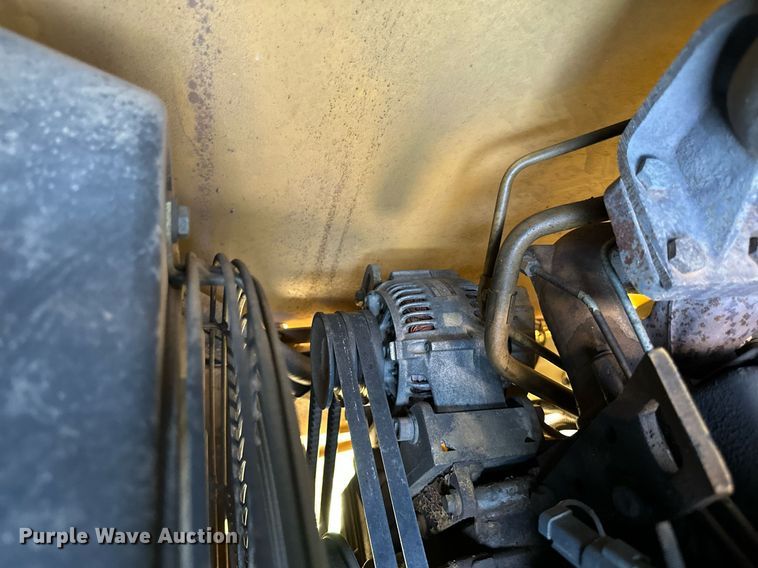 image for item DH8576 2002 Caterpillar 430D  backhoe