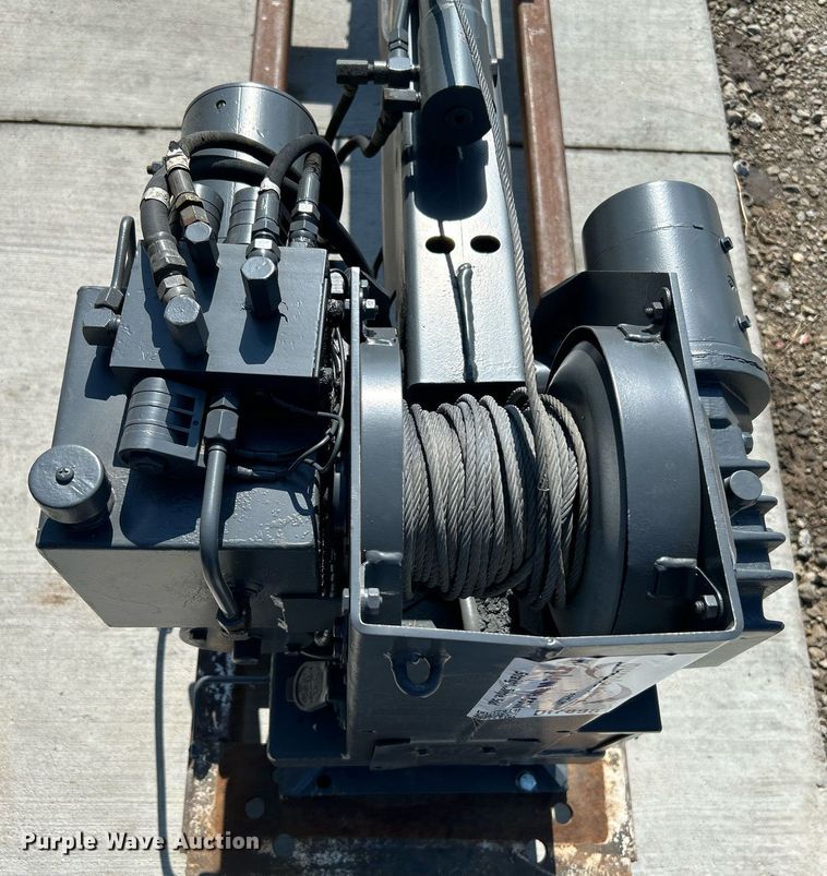 image for item DI7898 Venturo 12 KX truck crane