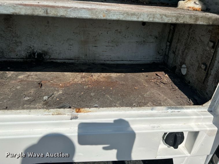 image for item DI7900 1999 Ford F450 Super Duty  utility / service truck