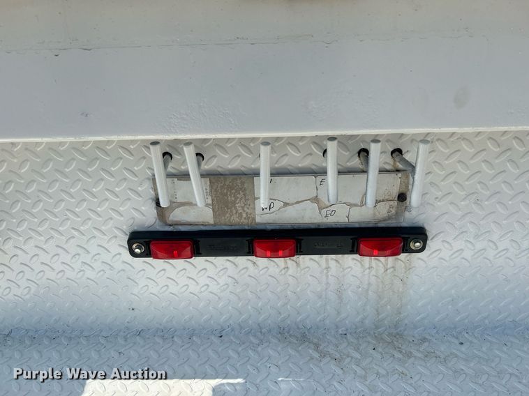 image for item DI7900 1999 Ford F450 Super Duty  utility / service truck