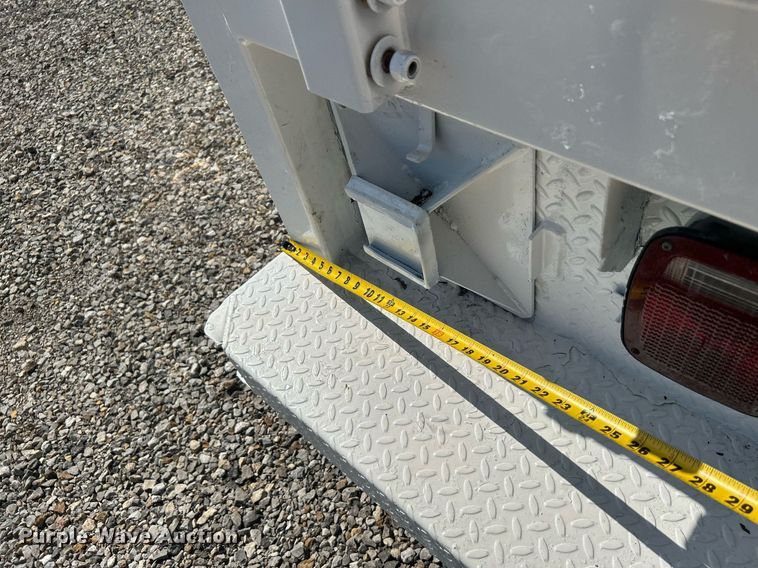 image for item DI7900 1999 Ford F450 Super Duty  utility / service truck