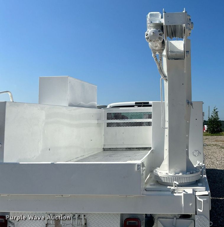 image for item DI7900 1999 Ford F450 Super Duty  utility / service truck