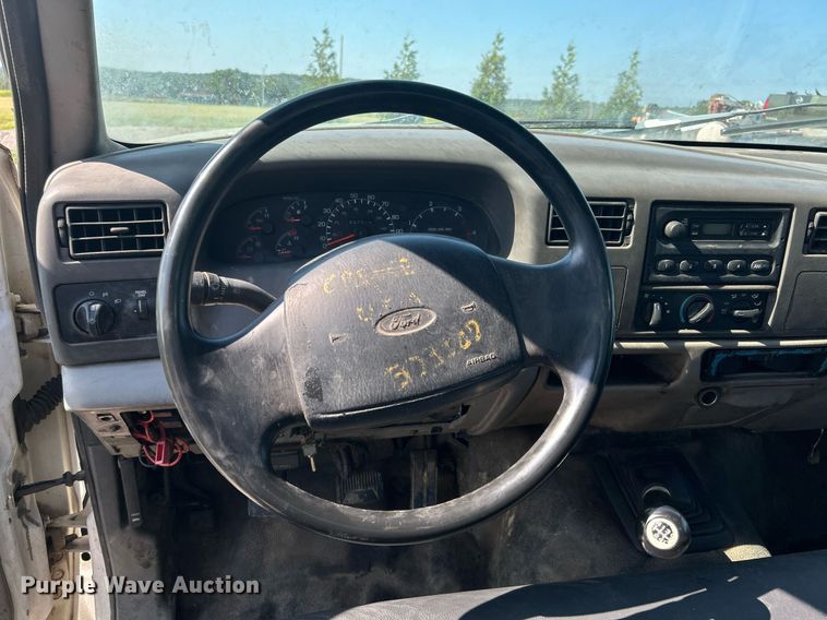 image for item DI7900 1999 Ford F450 Super Duty  utility / service truck