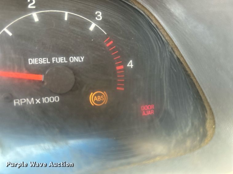 image for item DI7900 1999 Ford F450 Super Duty  utility / service truck