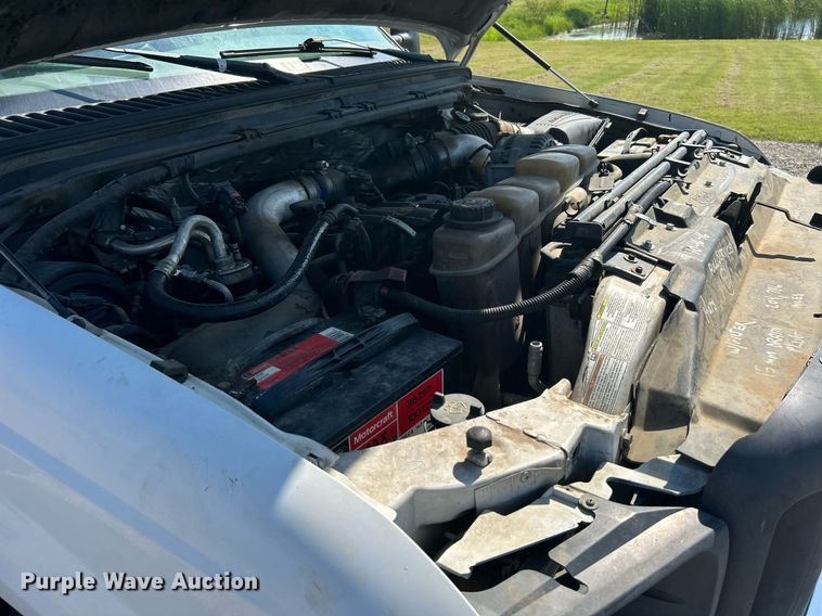 image for item DI7900 1999 Ford F450 Super Duty  utility / service truck