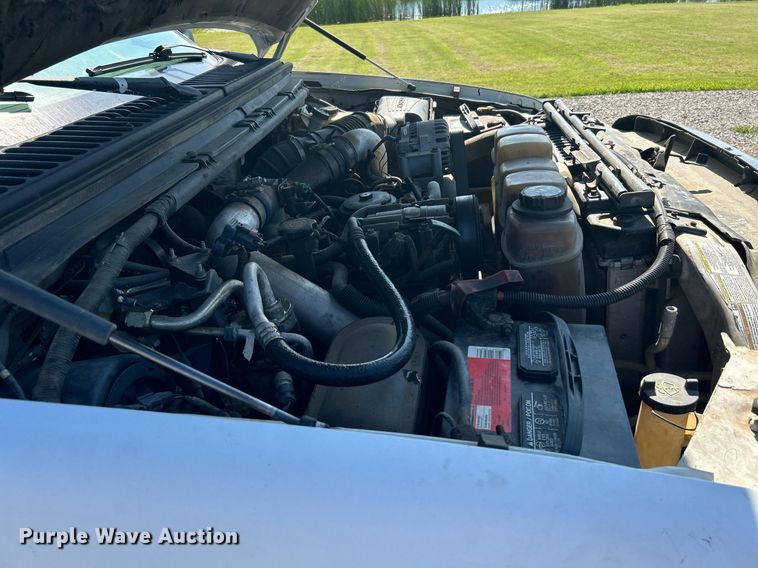 image for item DI7900 1999 Ford F450 Super Duty  utility / service truck