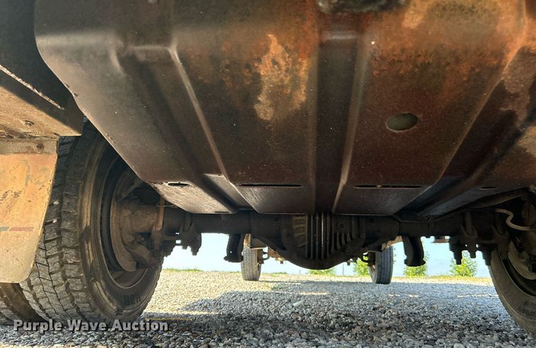 image for item DI7900 1999 Ford F450 Super Duty  utility / service truck